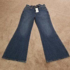 Wrangler Retro High Rise Flare, NWT SZ 32 x 32
